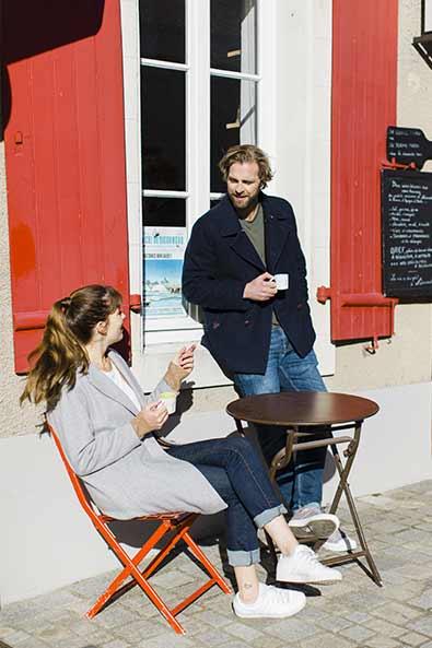 Café et détente – île de Noirmoutier ©Trendz