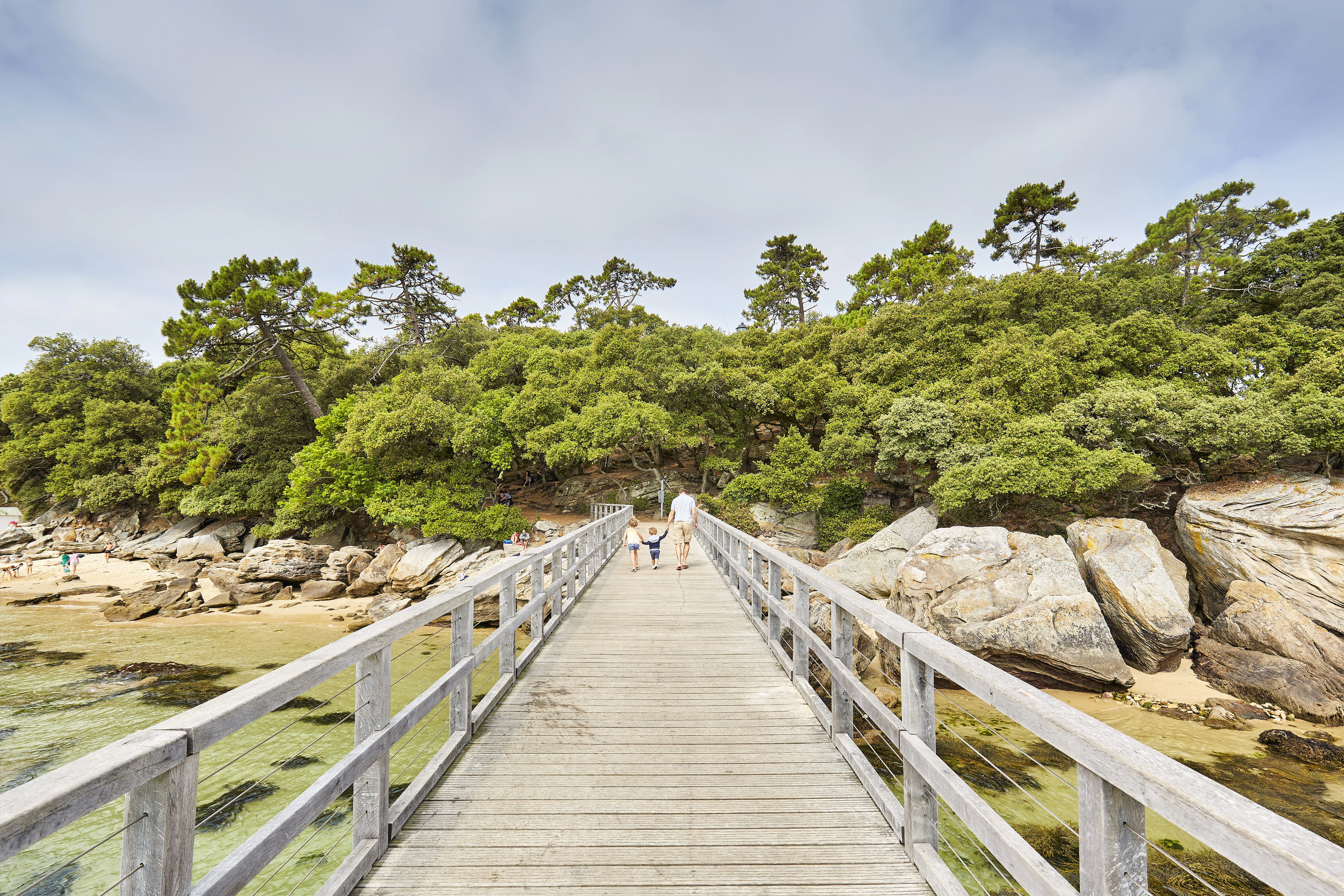 ©A.Lamoureux - estacade à la plage des Dames au Bois de la chaise ©A.Lamoureux - estacade à la plage des Dames au Bois de la chaise