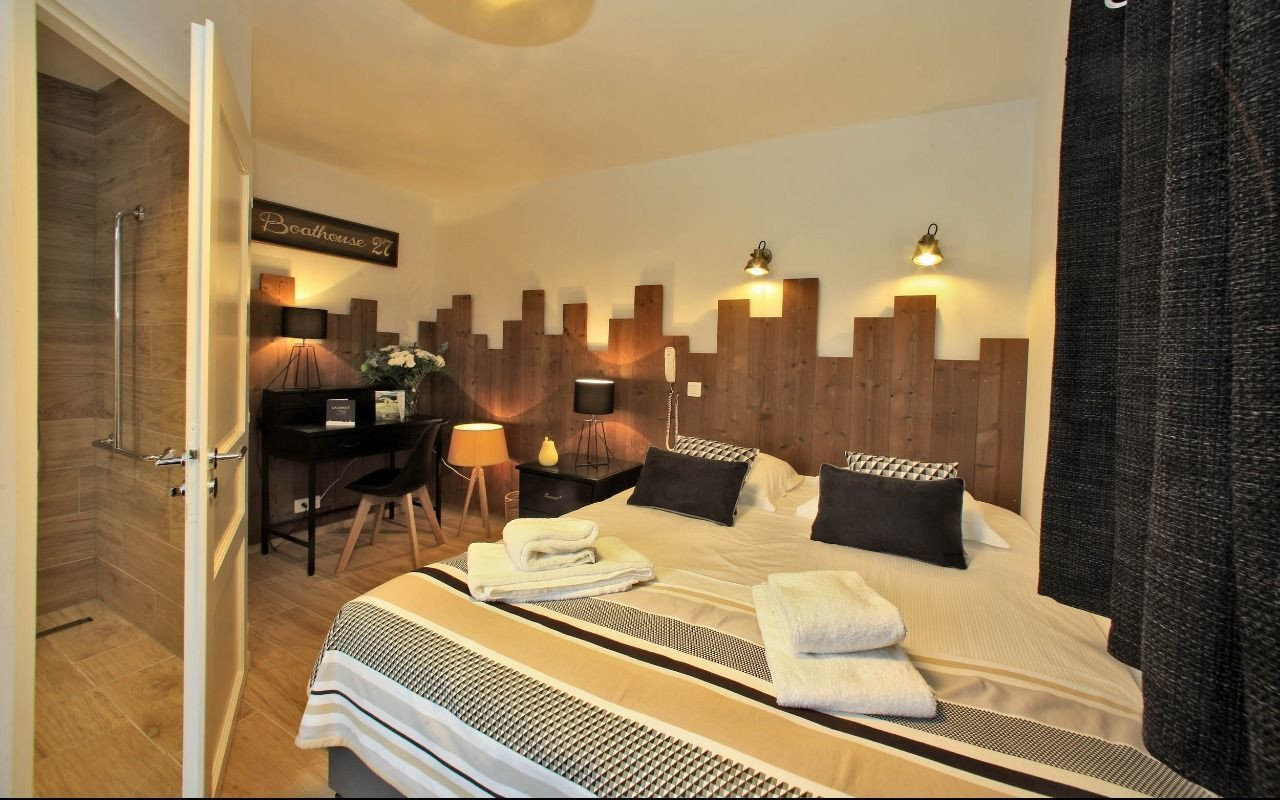 DOUBLE ROOM-2 persons