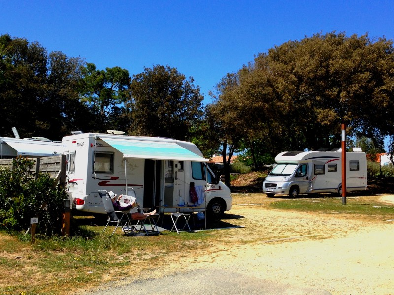 ile-de-noirmoutier-campings-camping-municipal-de-la-court-zone-camping-car-3-5915143