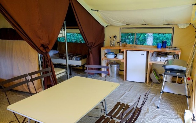 ile-de-noirmoutier-campings-huttopia-tente-classic-5-5-5212284