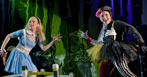 Spectacle de Noël Alice au pays des merveilles