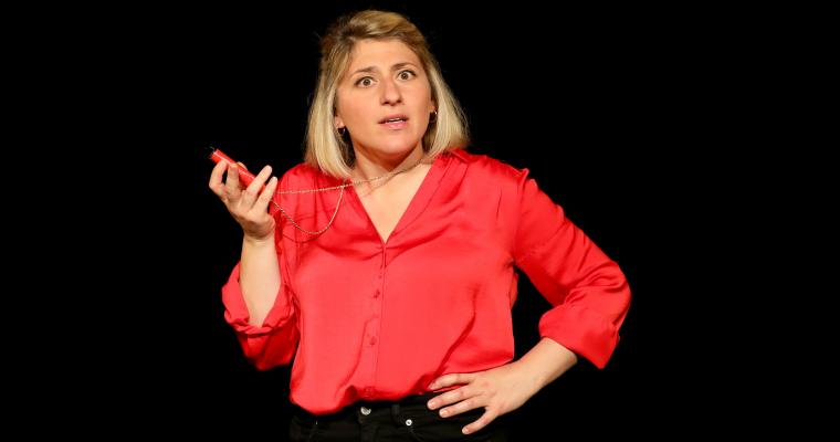 Spectacle craquage - Marion Mezadorian - credit Fabienne Rappeneau