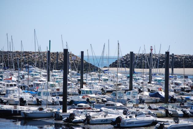 Bateaux de plaisance au port de Morin © Angela