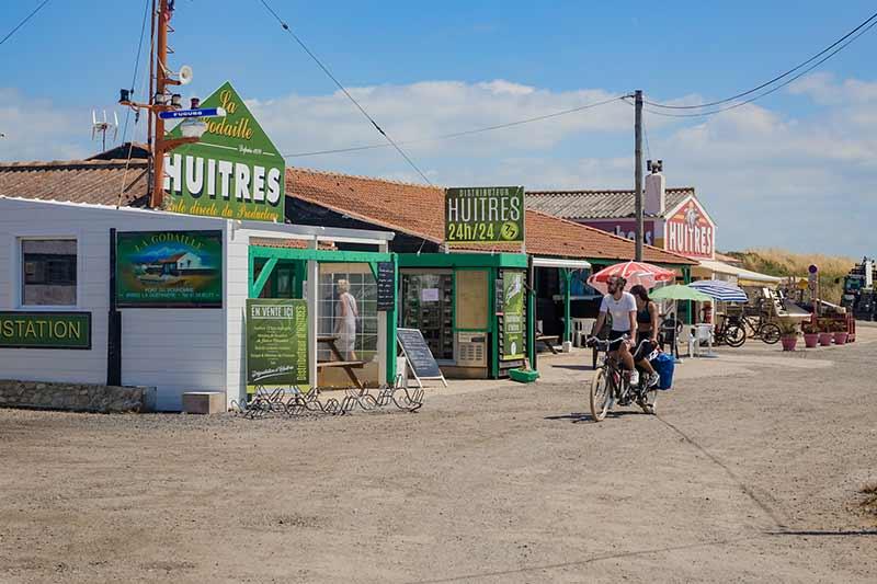 Cabanes ostréicoles port du Bonhomme - Quentin Boulegon