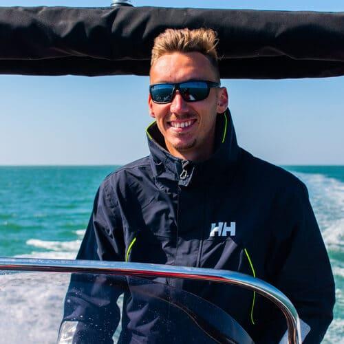 Stanislas skipper NO by the Sea