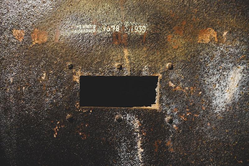 Ouverture porte du blockhaus - ©FDSF
