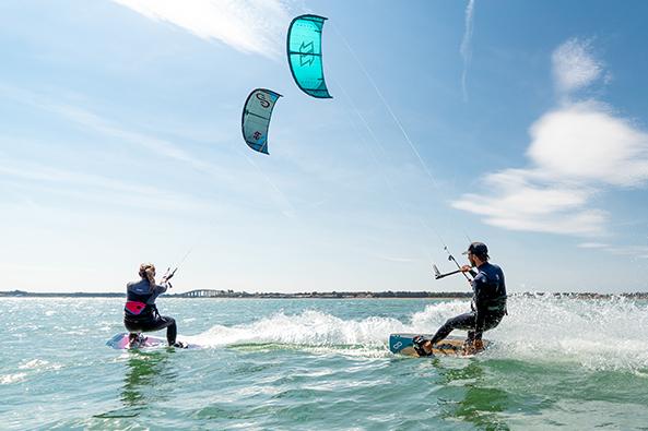 Kitesurf couple - Mouvnkite©pierrelesueur.com