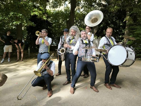 Fanfare Jazz Combo box