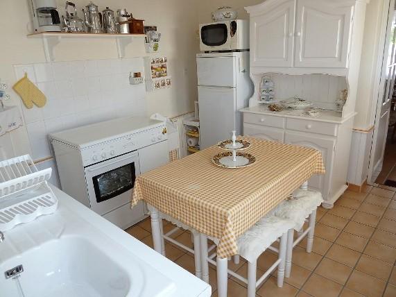 Mme FRIOUX Simone Maison individuelle 2 personnes