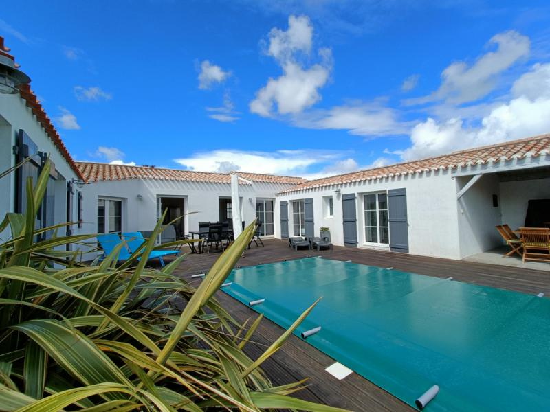 MAIS BC08700 / Maison de vacances avec piscine pour 8 personnes à Barbâtre sur Noirmoutier