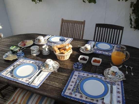 Bed and Breakfast Le Buzet Bleu