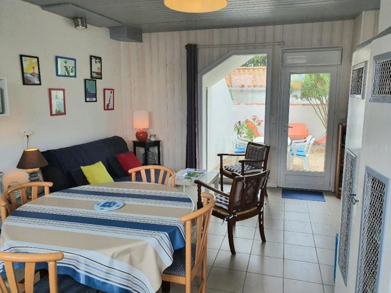 M. GOUIN - Appartement RDC jardin 4 personnes