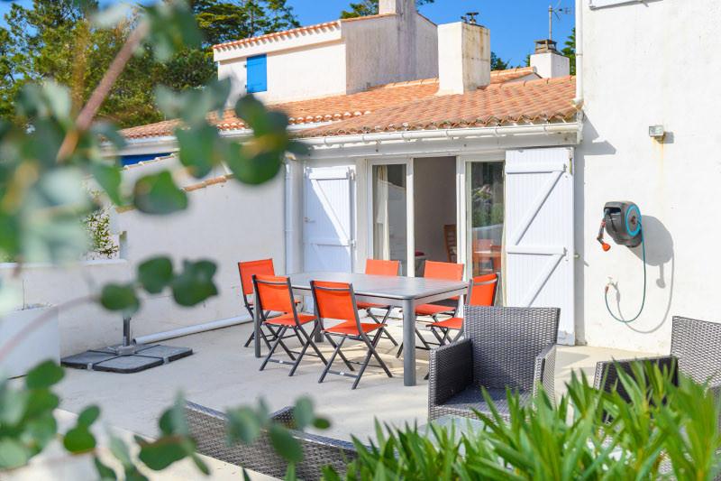M. et Mme DERVAL - MARETEL 61 O - Maison mitoyenne 6 pers