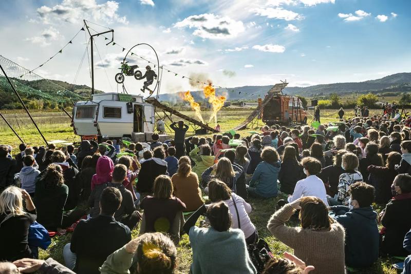 10 août 2026 - La Déferlante : La peur au ventre