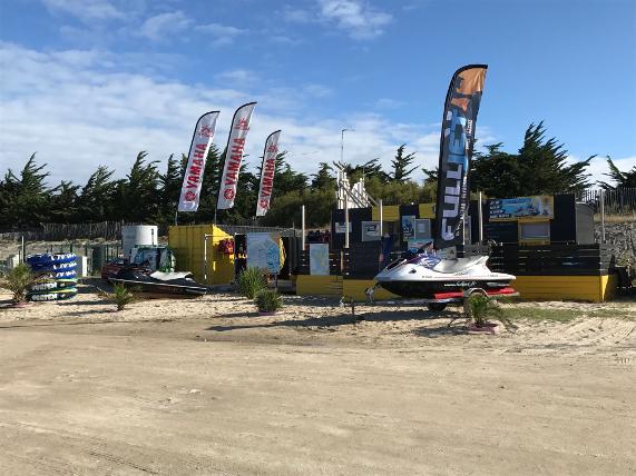 Full Jet - boat, jet-ski, flyboard and rental service