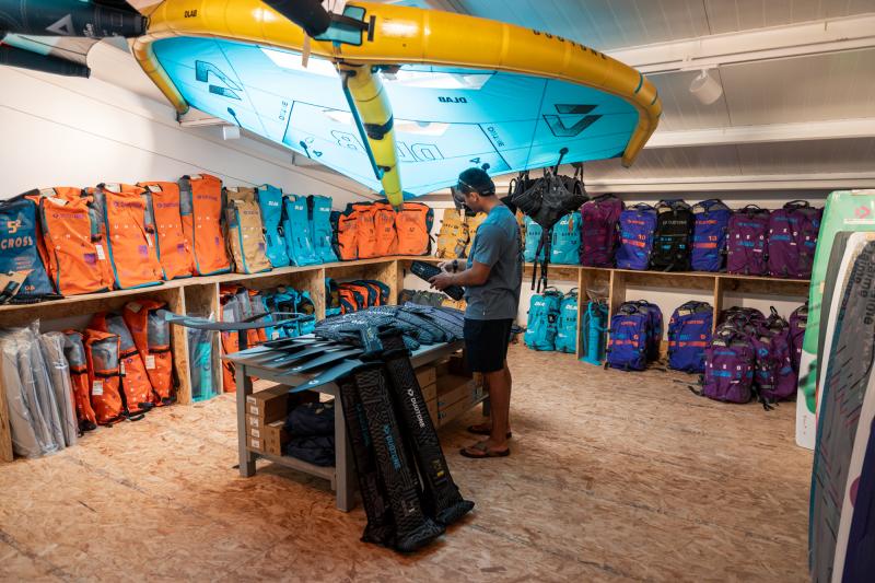 Fun Shop Noirmoutier - Surf Shop/location matériel nautique/surfwear/accessoires