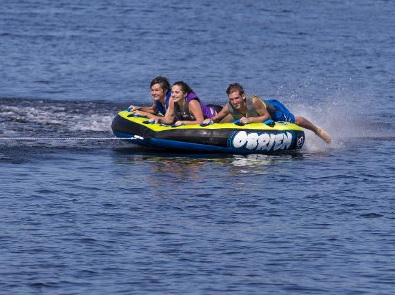 Full Jet - boat, jet-ski, flyboard and rental service