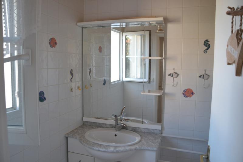 MAIS BC06202 / Jolie location de vacances pour 6 personnes dans le centre de Barbâtre MAIS BC06202 / Jolie location de vacances pour 6 personnes dans le centre de Barbâtre