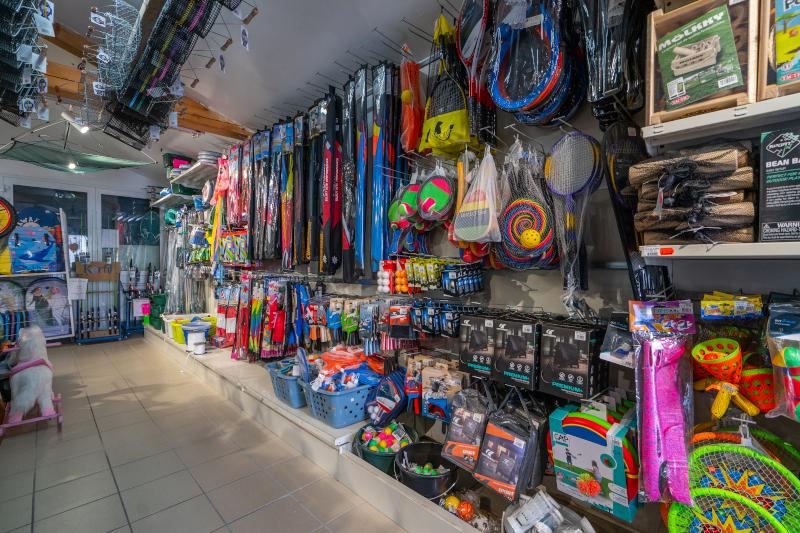 Joué Club Noirmoutier/Bazar Bonnichon