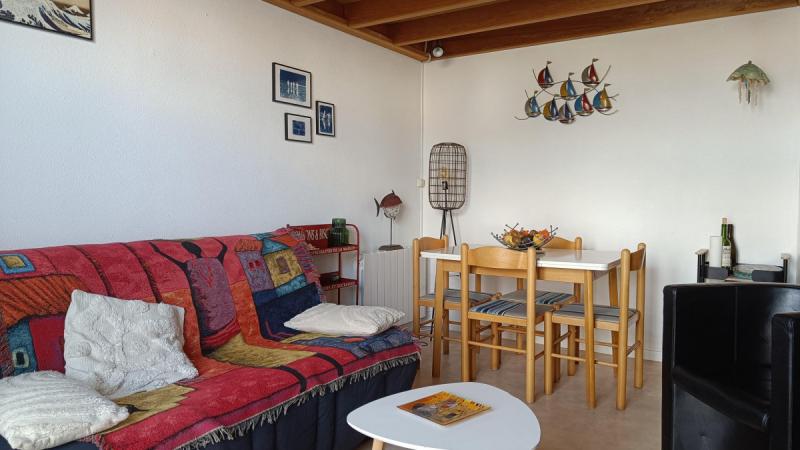 MAISBJ04057 / Noirmoutier : Location vacances pour 6 personnes avec accès direct à la plage