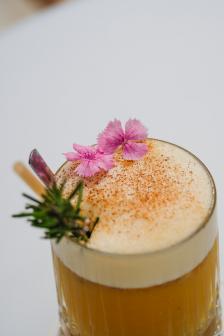 L' Authentique - Restaurant traditionnel / L' Arôme - Bar à vins et cocktails