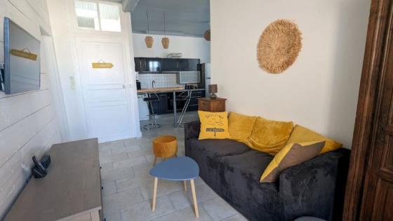 Monsieur DEVINEAU - Maison mitoyenne 5 personnes - MARI
