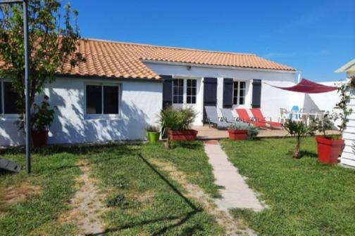 Mme PALVADEAU Joë - Maison mitoyenne 4 adultes et 2 enfants