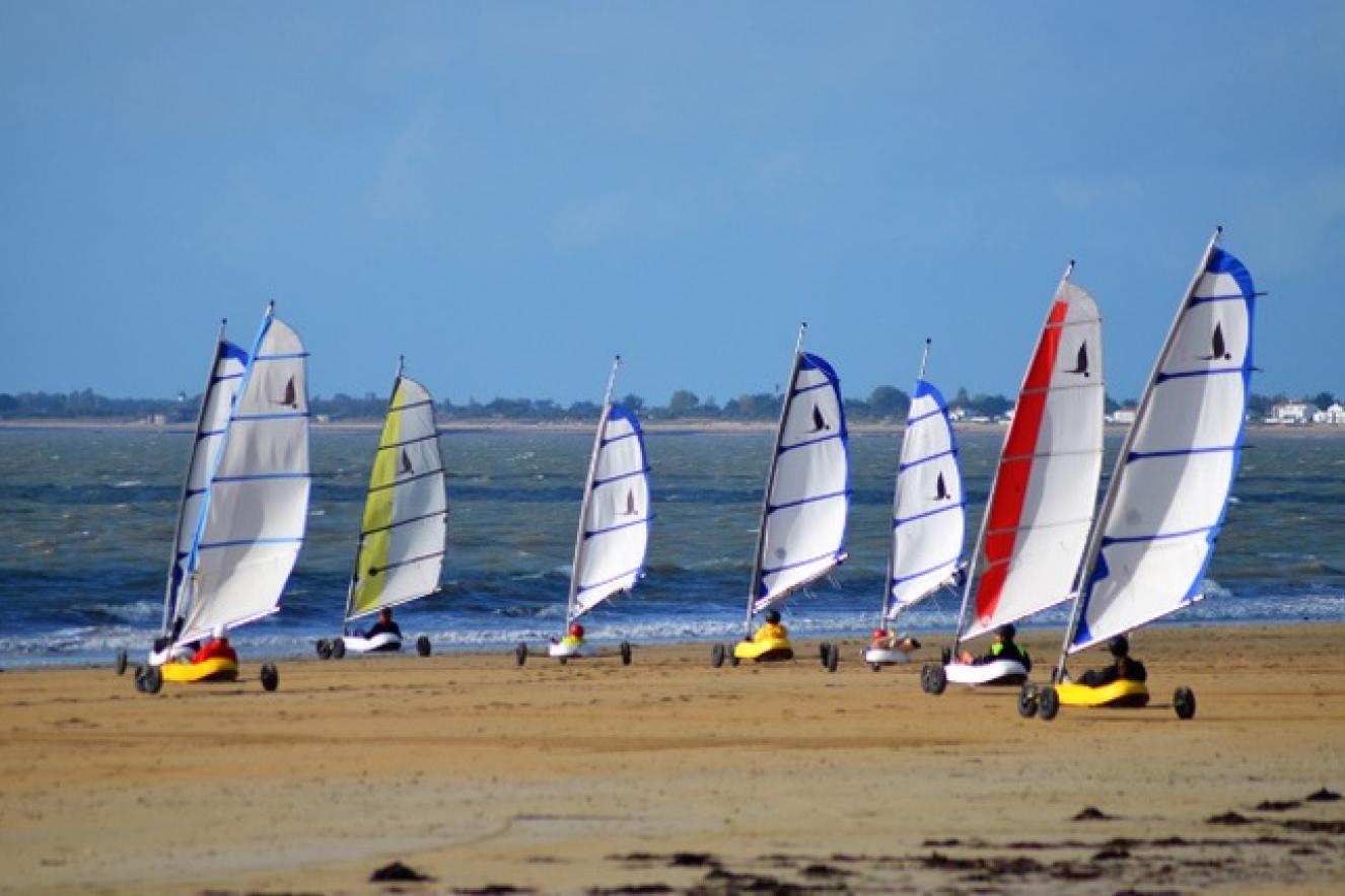 Activité groupe - Char à voile Activité groupe - Char à voile