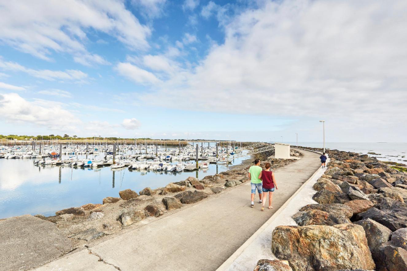 Port de Morin - Alexandre Lamoureux Port de Morin - Alexandre Lamoureux